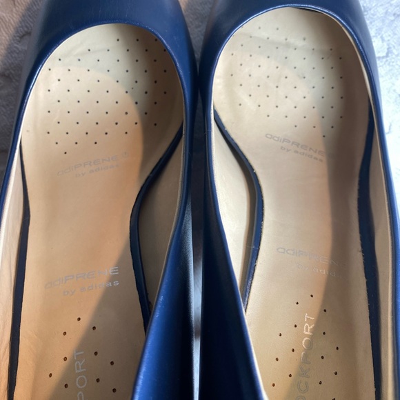 NWOT ROCKPORT adiPRENE by Adidas Women’s Blue Leather PeepToe Pumps - Picture 10 of 16
